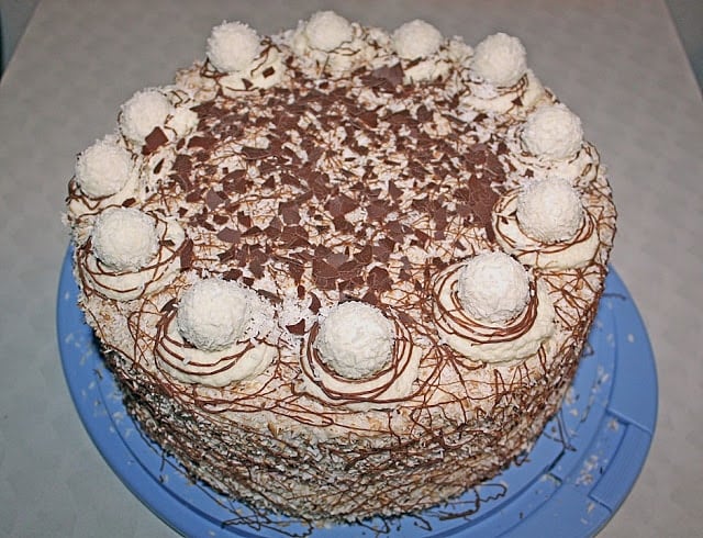 Kokos – Raffaello – Torte mit Nougat und Marzipan