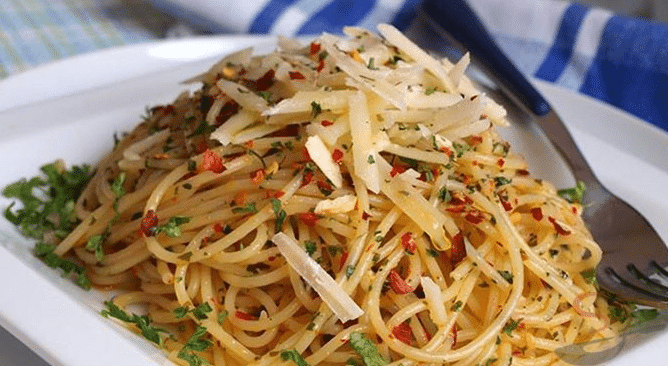 Spaghetti Aglio, Olio e Peperoncino