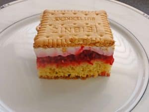 kekskuchen auf dem blech