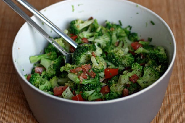 Brokkoli als Salat