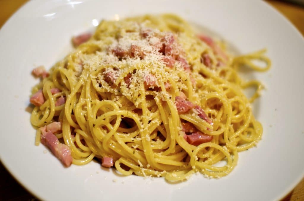 Lachs Spaghetti à la Carbonara