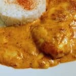 paprika-sahne-hähnchen mit käse überbacken