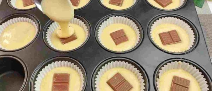 Biskuittorte mit Bananen - 99 rezepte