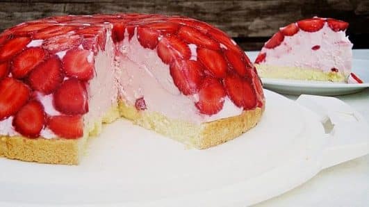 Erdbeer – Kuppeltorte - 99 rezepte