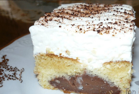 Pudding-Schlagsahne-Dessert