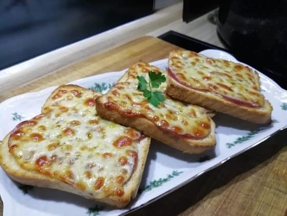 Ruck – Zuck – Brötchen - 99 rezepte