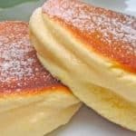 Gepuffte Pfannkuchen: wie man sie sehr lecker und fluffig macht!