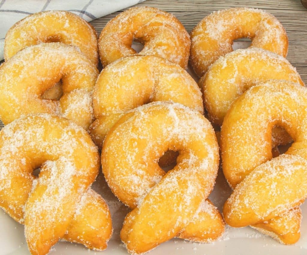 Italienische Donuts: ein einfaches Rezept, das jeden überraschen wird!