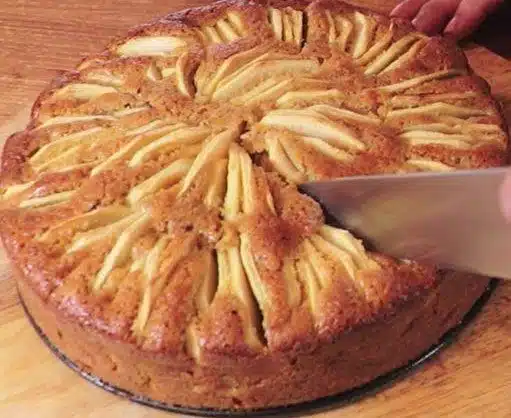 Apfelkuchen: das Rezept für ein einfaches und duftendes Dessert
