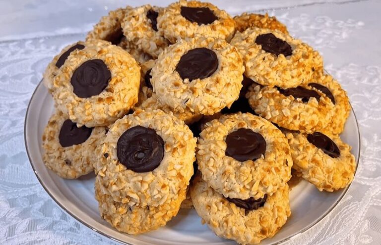Kekse in 5 Minuten Haselnussplätzchen gefüllt mit Schokolade – leicht und lecker