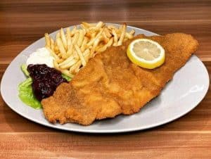 Schnitzel "Saucisse": Ein köstlicher Twist