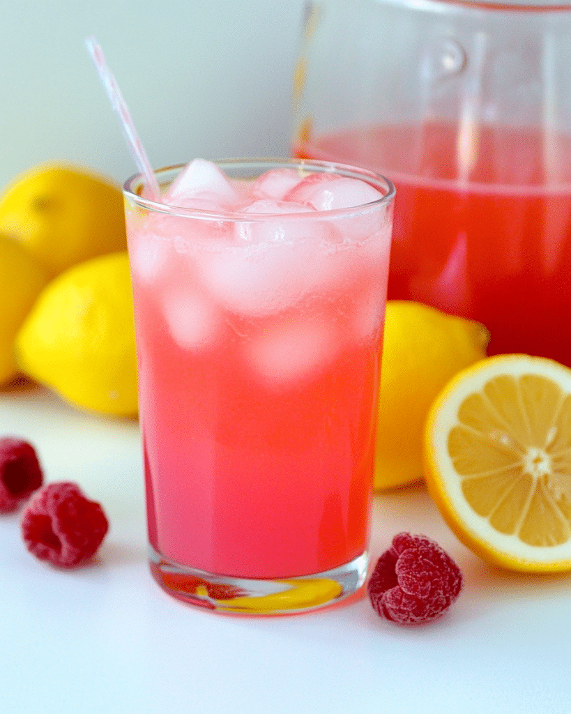 Pink Lemonade: Erfrischender Sommergenuss in Pink