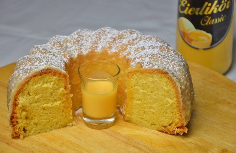 Eierlikörkuchen