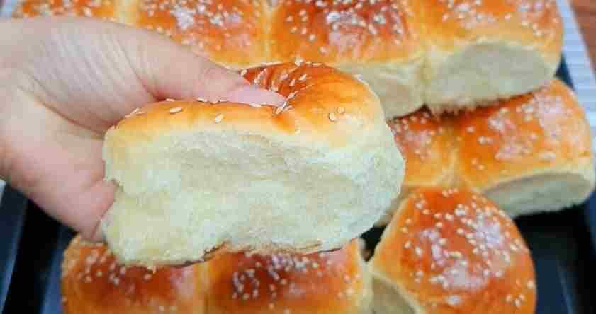 Buttermilchbrötchen