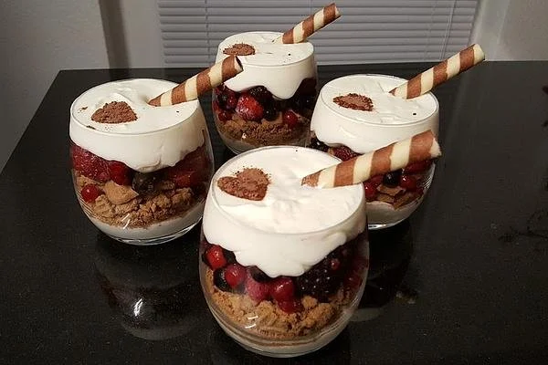 Tiramisu Dessert mit Schichten von Kaffee und Mascarpone-Creme.