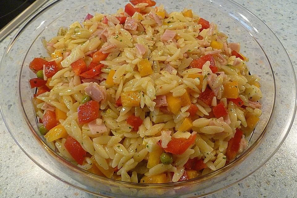 Paprika Nudelsalat