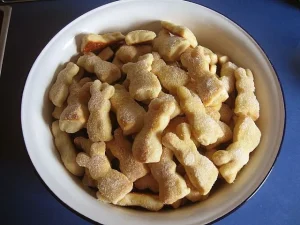 Ein leckeres Quarkhasen-Rezept mit frisch gebackenem Teig.